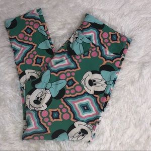 LuLaRoe Disney Minnie Mouse Tall & Curvy Leggings